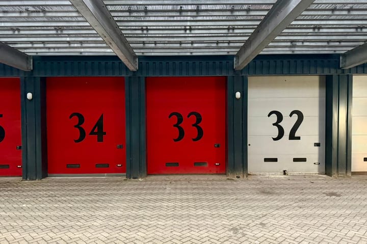 Omweg 38-a33, Assendelft