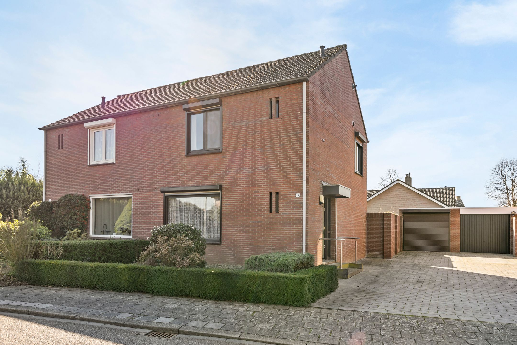 Buying a house in The Netherlands., Oeverzicht 15