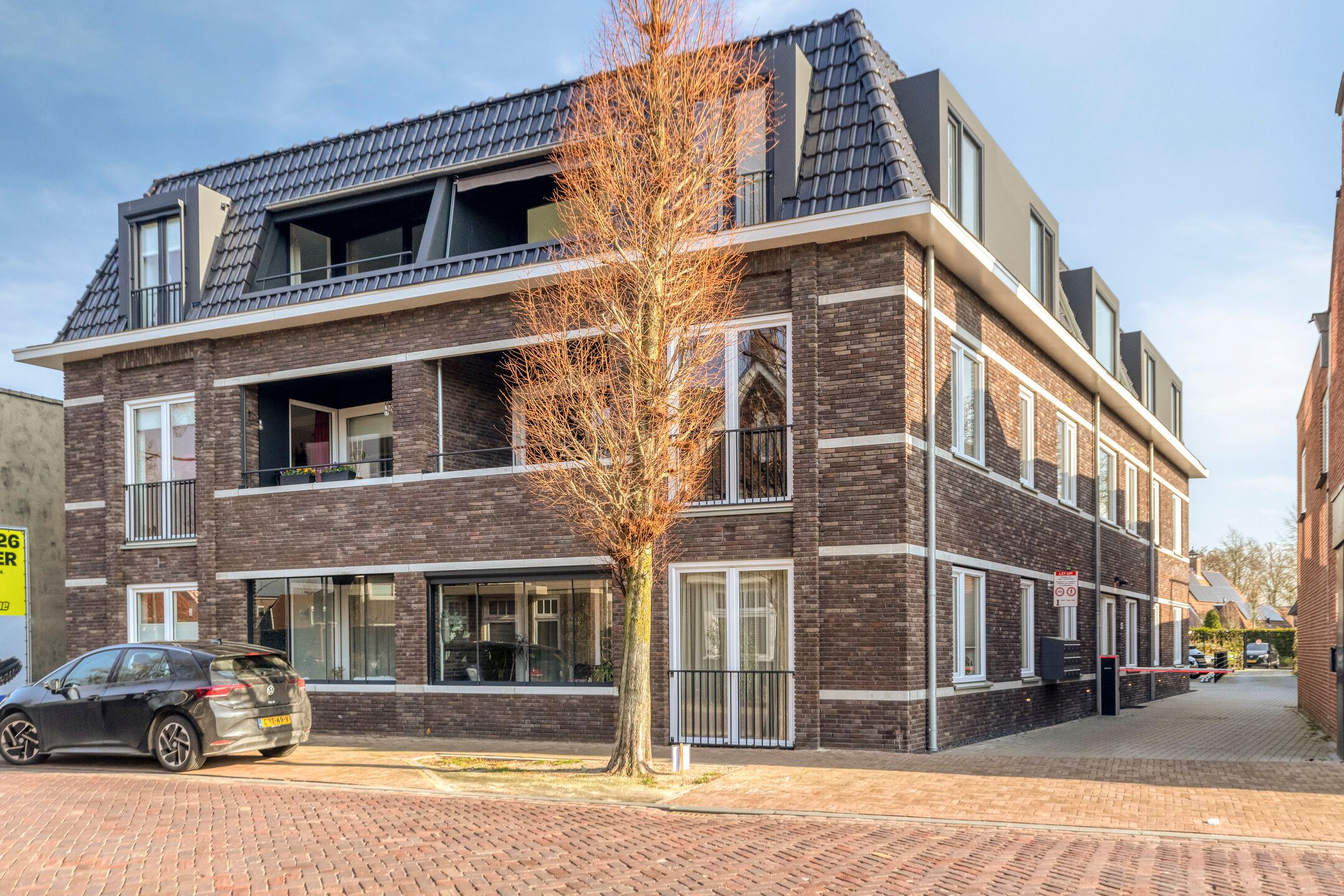 Buying a house in The Netherlands., Grotestraat 104-D
