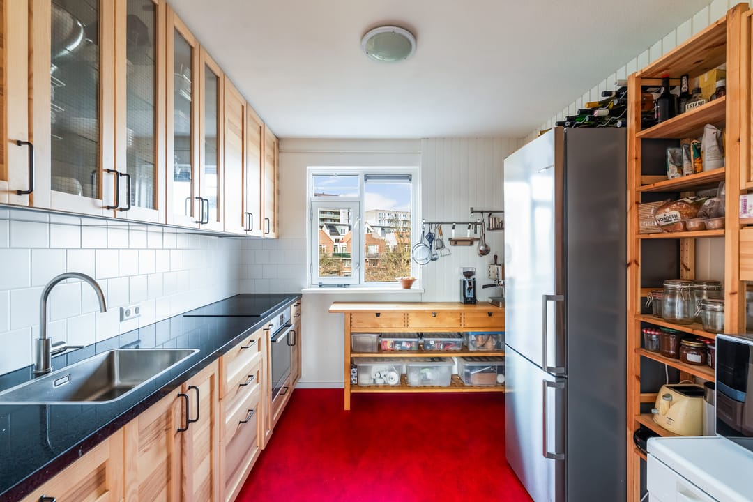 Photo 13 of Atjehstraat 13-A