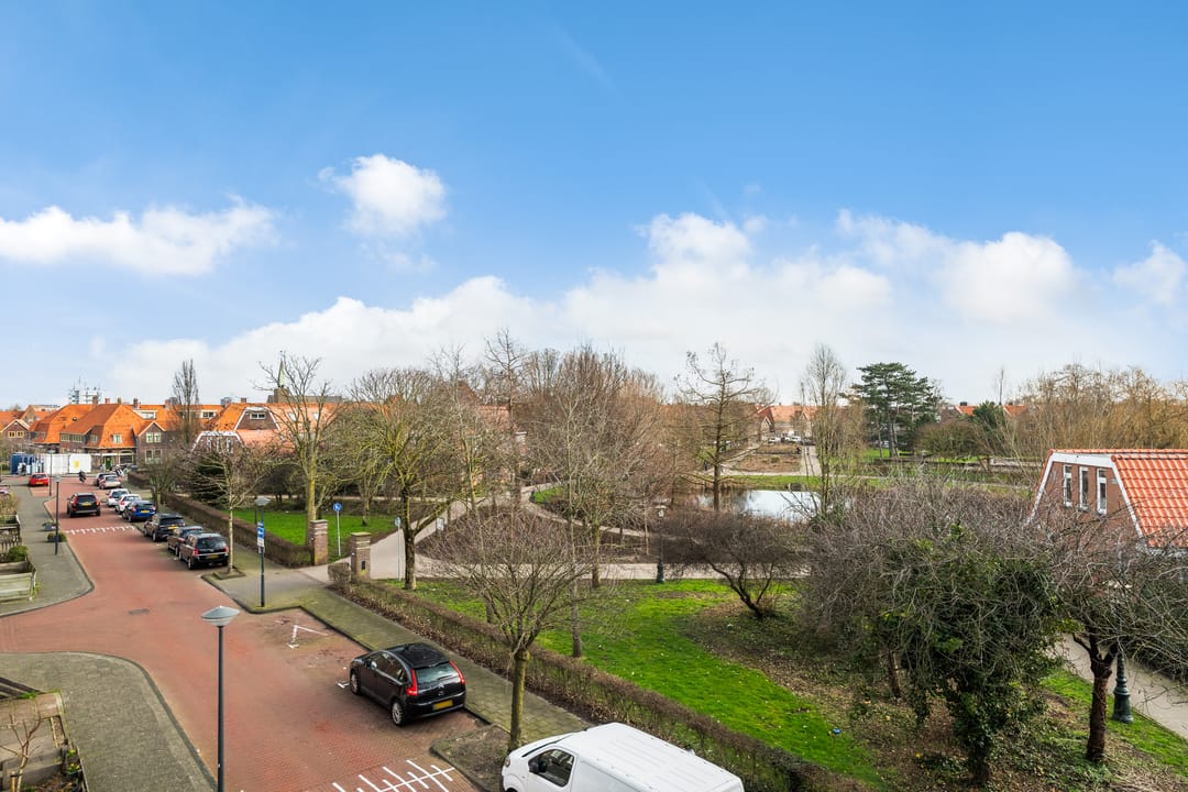 Photo 22 of Atjehstraat 13-A