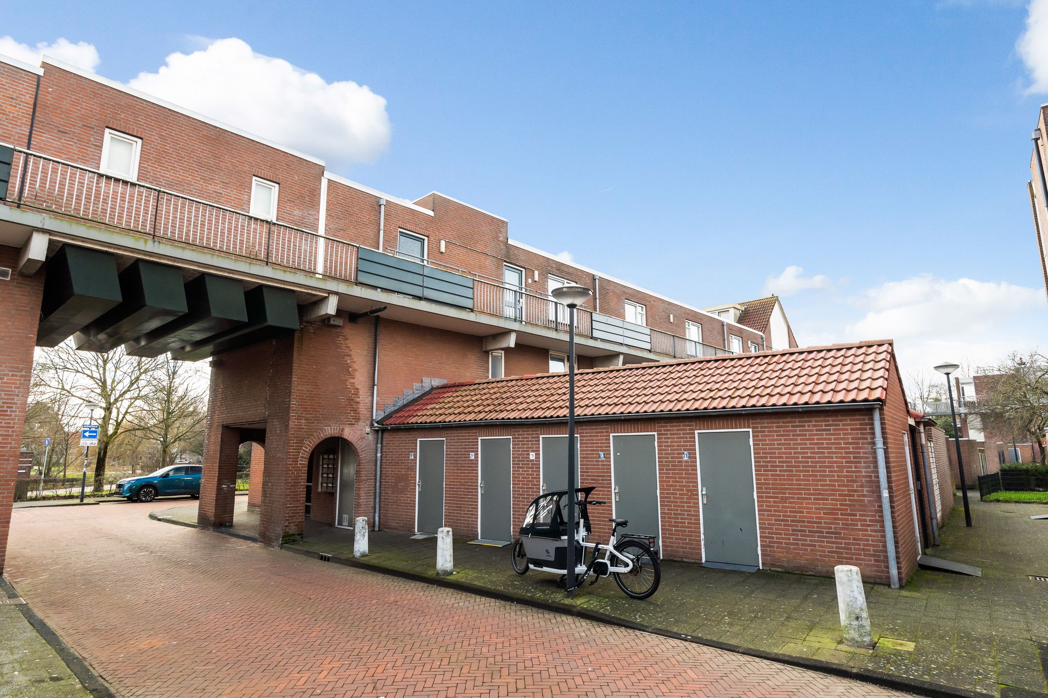 Photo 48 of Atjehstraat 13-A