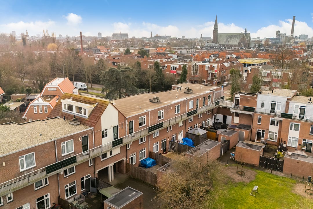 Photo 56 of Atjehstraat 13-A