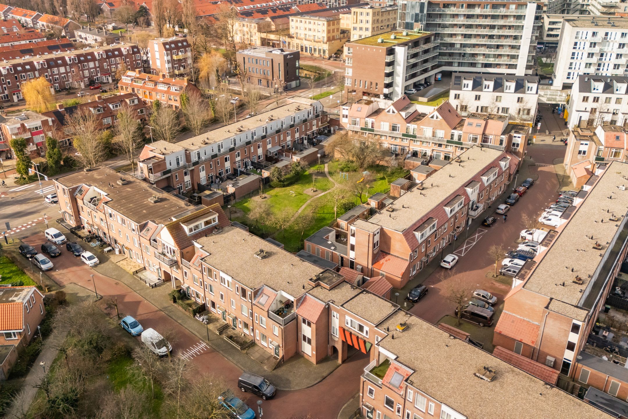 Photo 57 of Atjehstraat 13-A