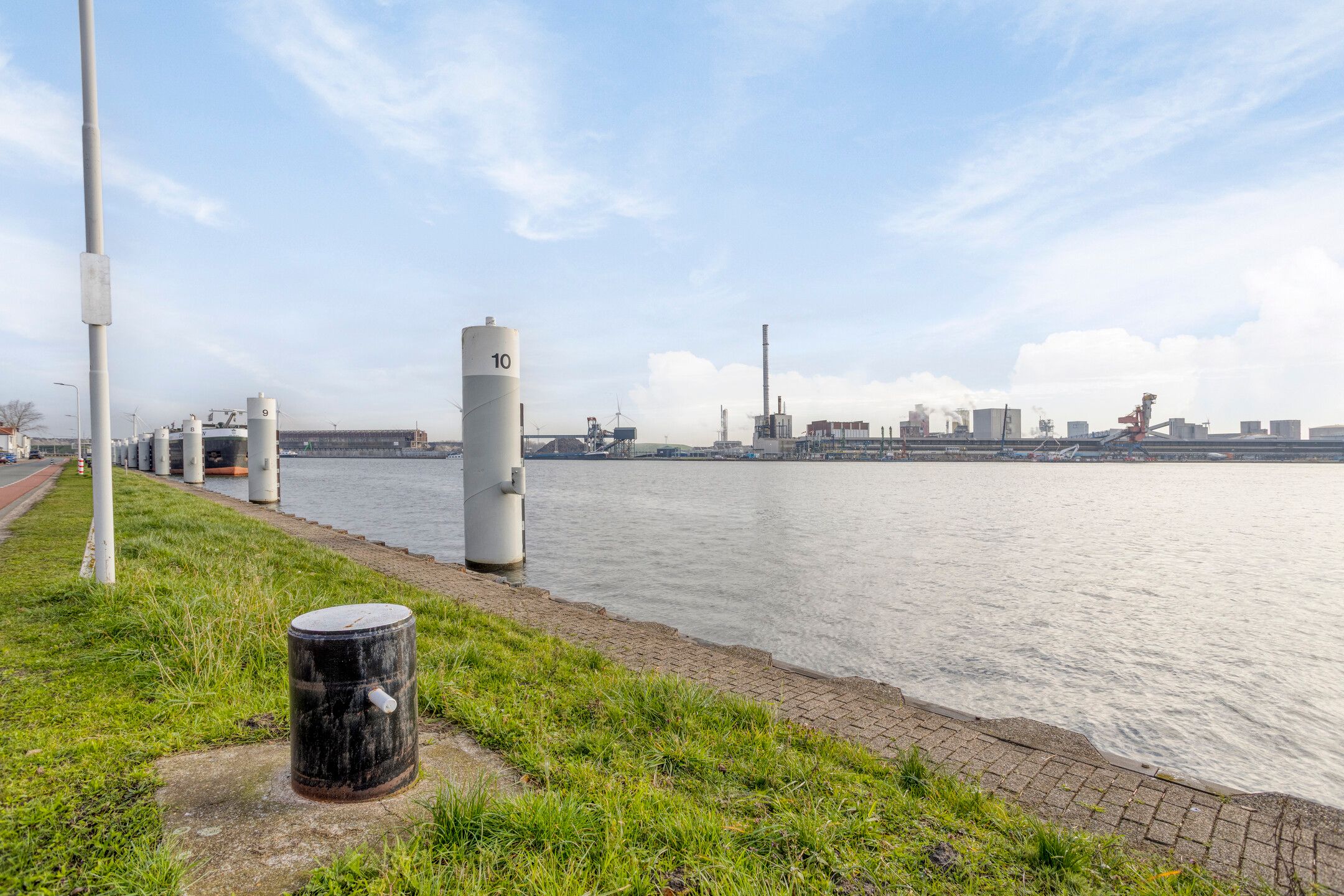 Foto 27 van Kanaalweg 101