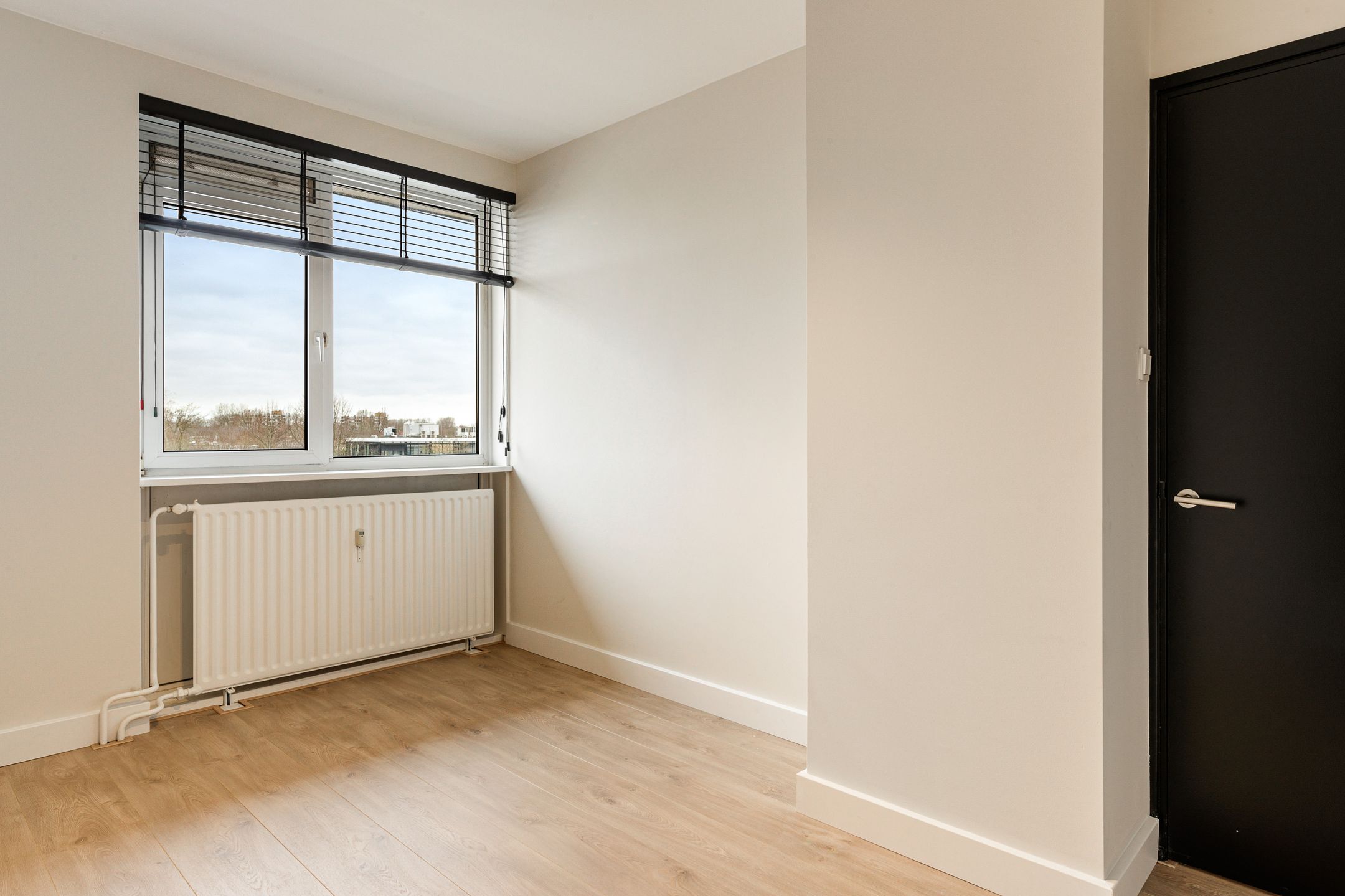 Foto 12 van Rooswijck 30