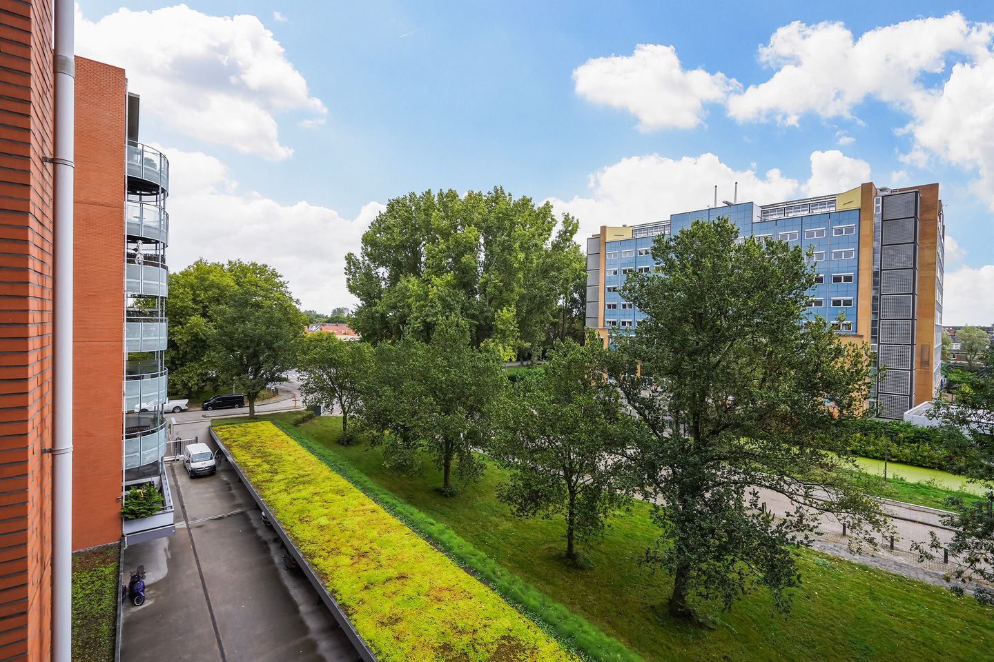 Foto 19 van Dokter Van Ledestraat 60