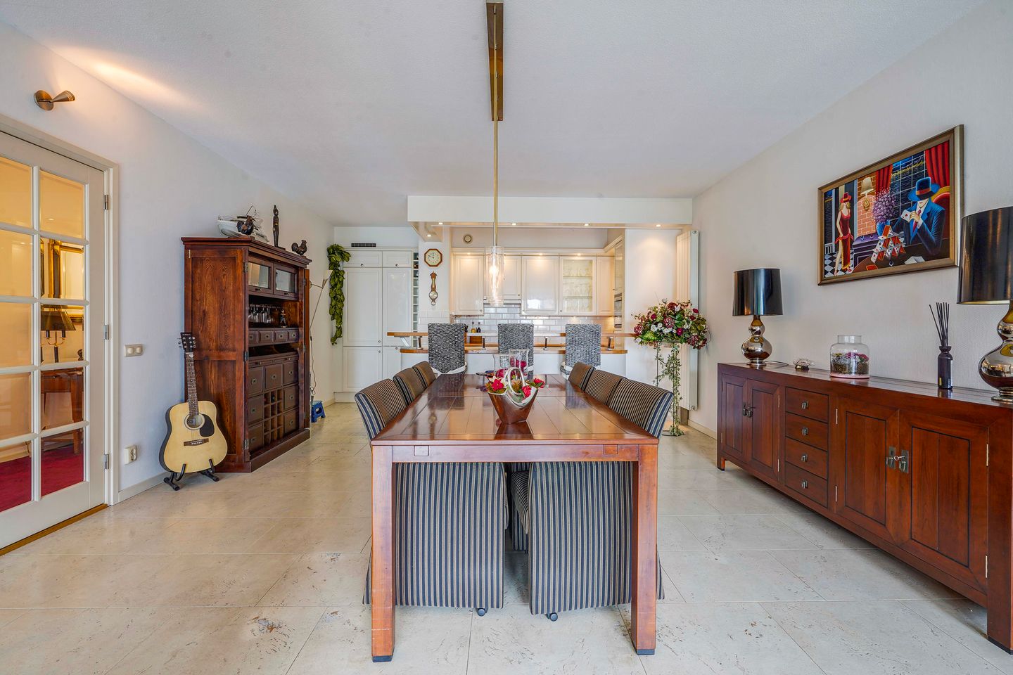 Foto 25 van Dokter Van Ledestraat 60