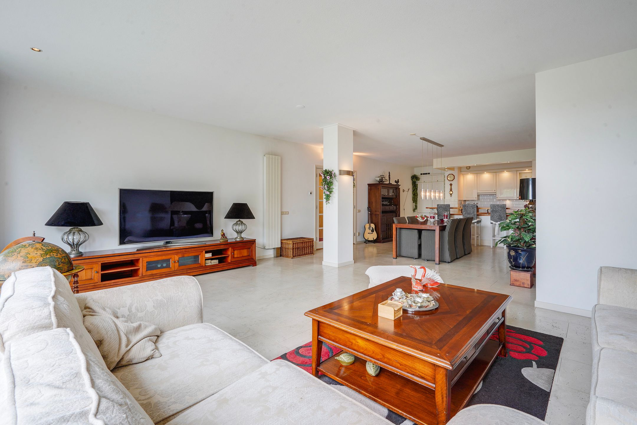 Foto 21 van Dokter Van Ledestraat 60