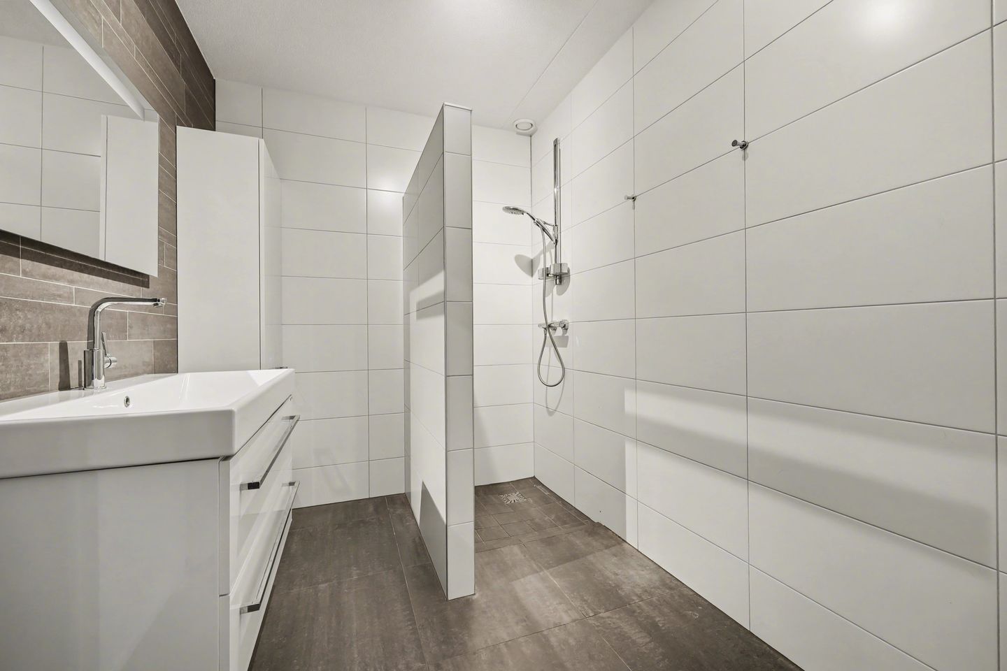 Foto 14 van Akeleistraat 6-B