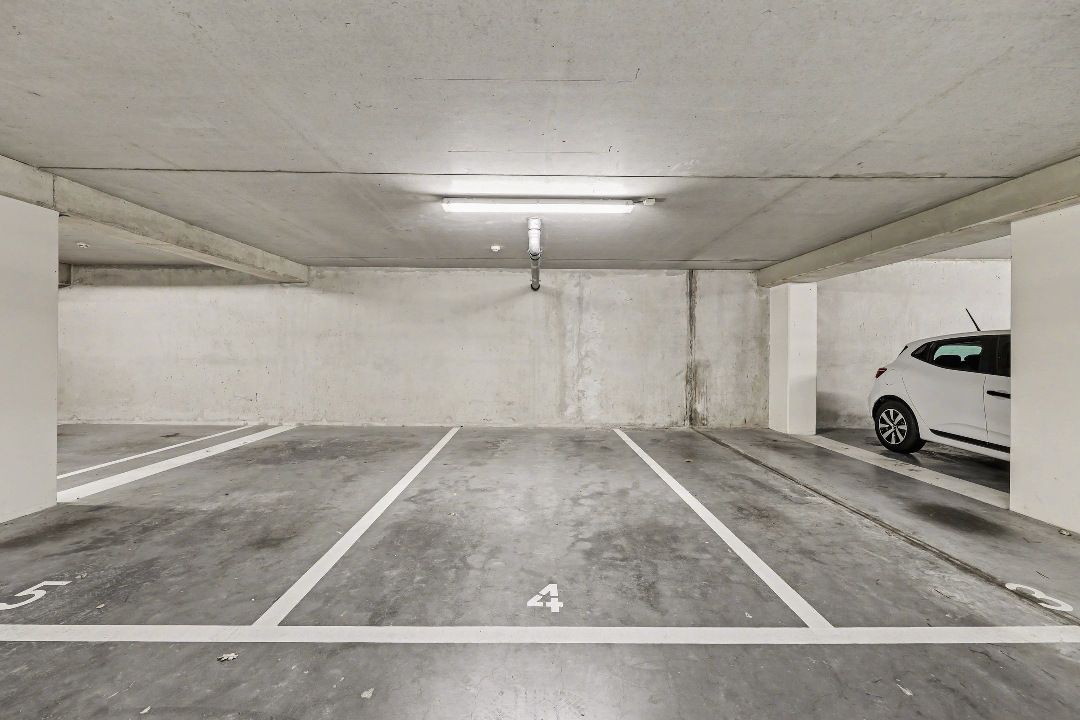 Foto 24 van Akeleistraat 6-B