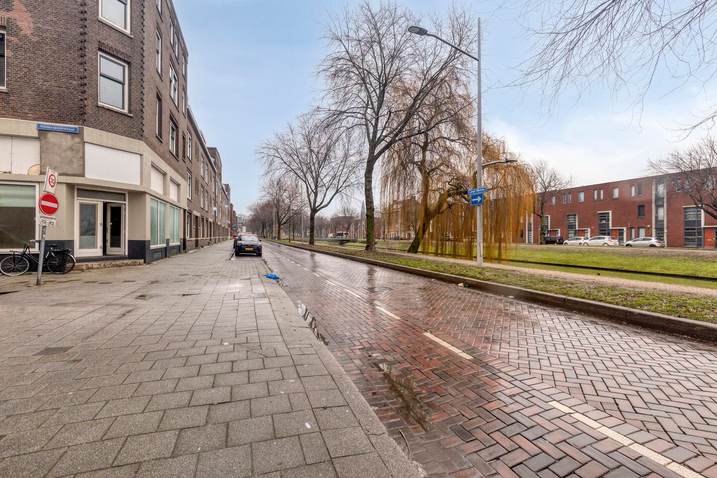 View photo 3 of Lange Hilleweg 81-A