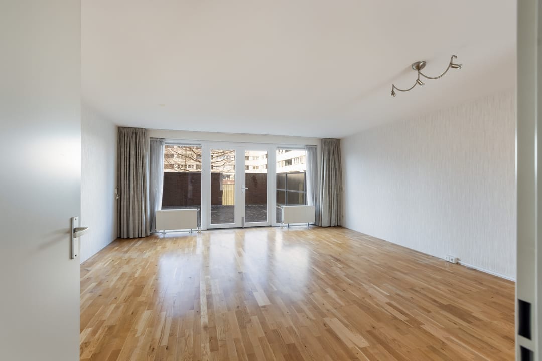 Photo 8 of Laan van Europa 111