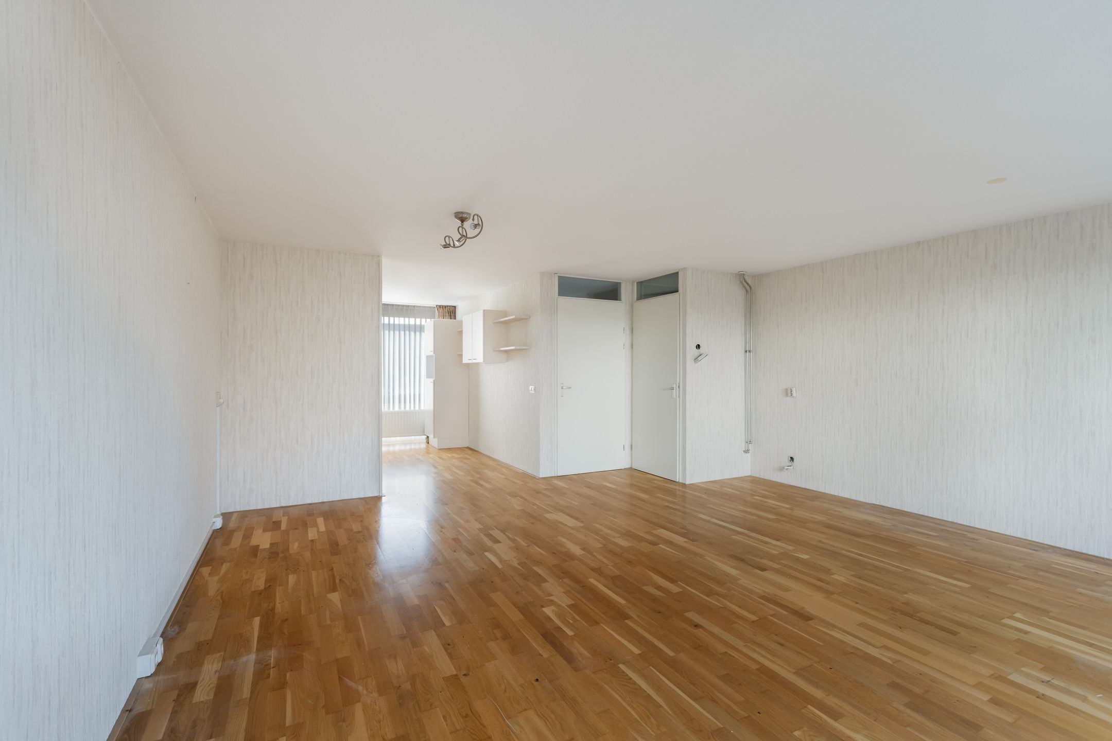 Photo 9 of Laan van Europa 111