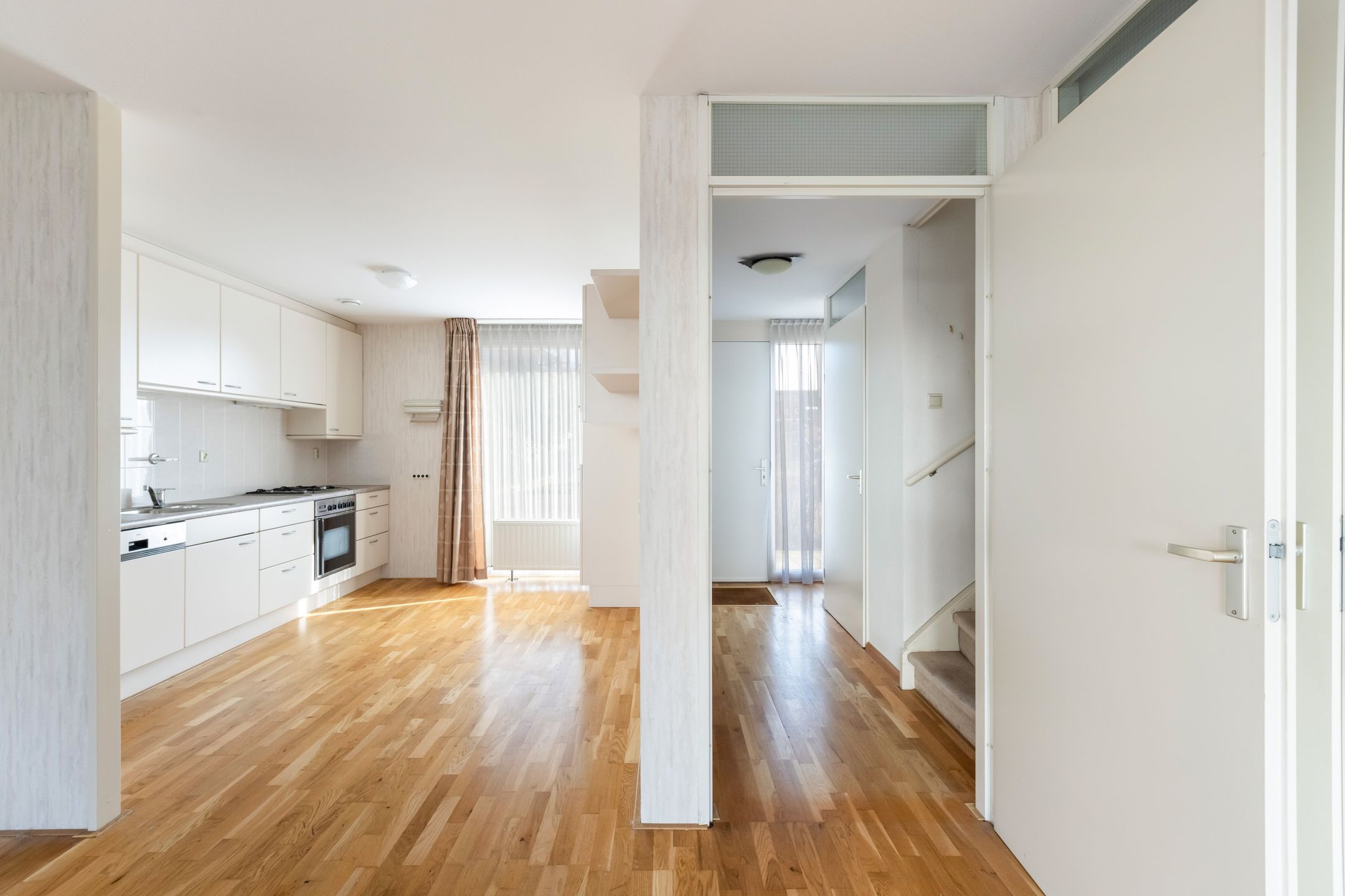 Photo 12 of Laan van Europa 111