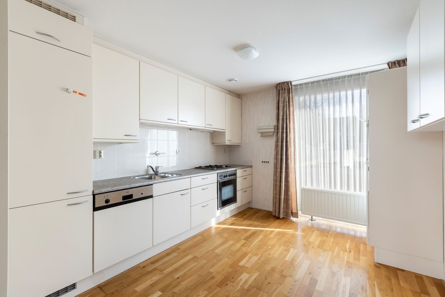 Photo 14 of Laan van Europa 111