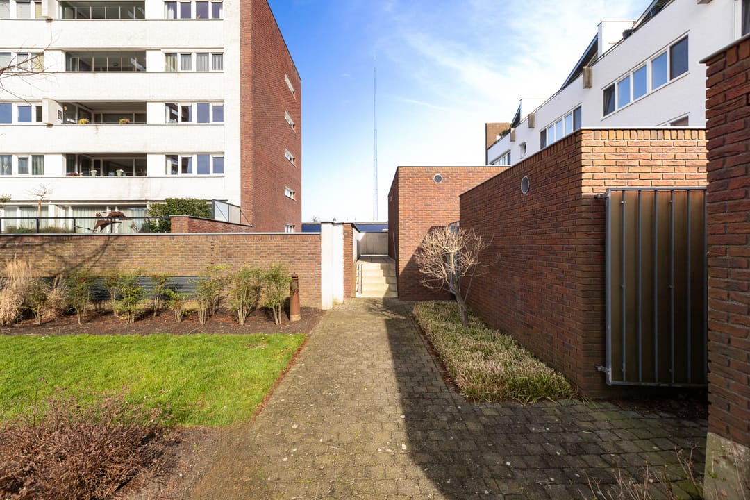 Photo 37 of Laan van Europa 111