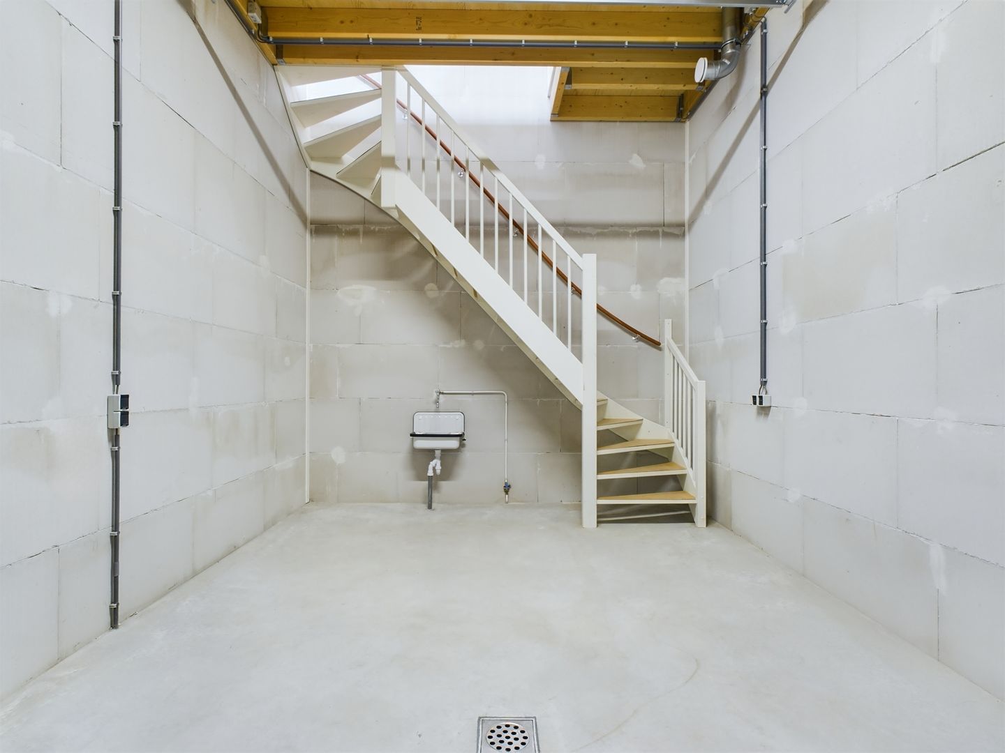 Bekijk foto 4 van Argon 14-b3