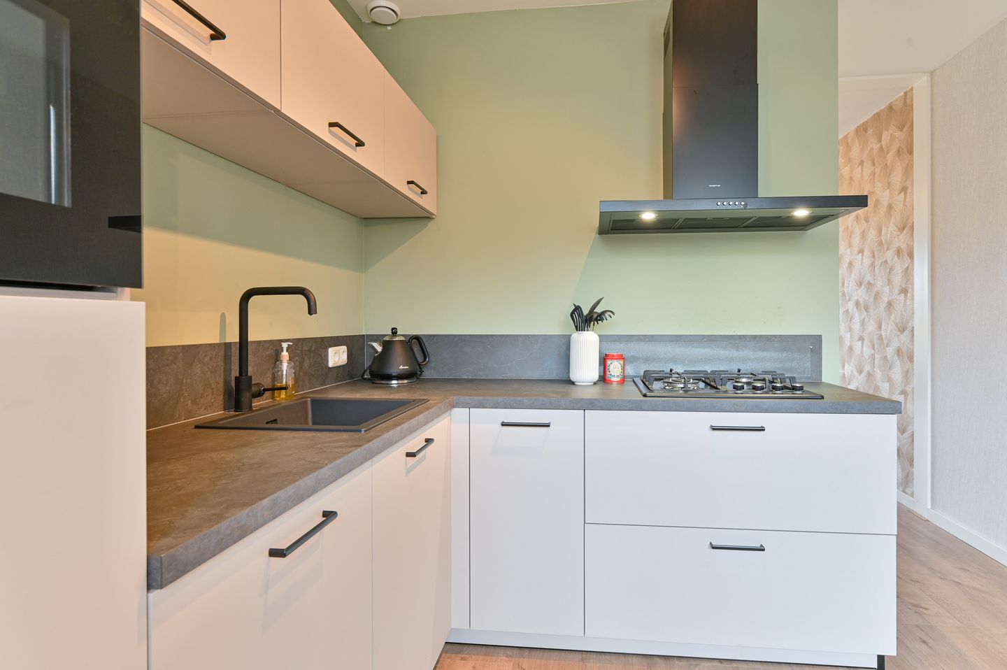 Photo 34 of Laan van de Eekharst 449