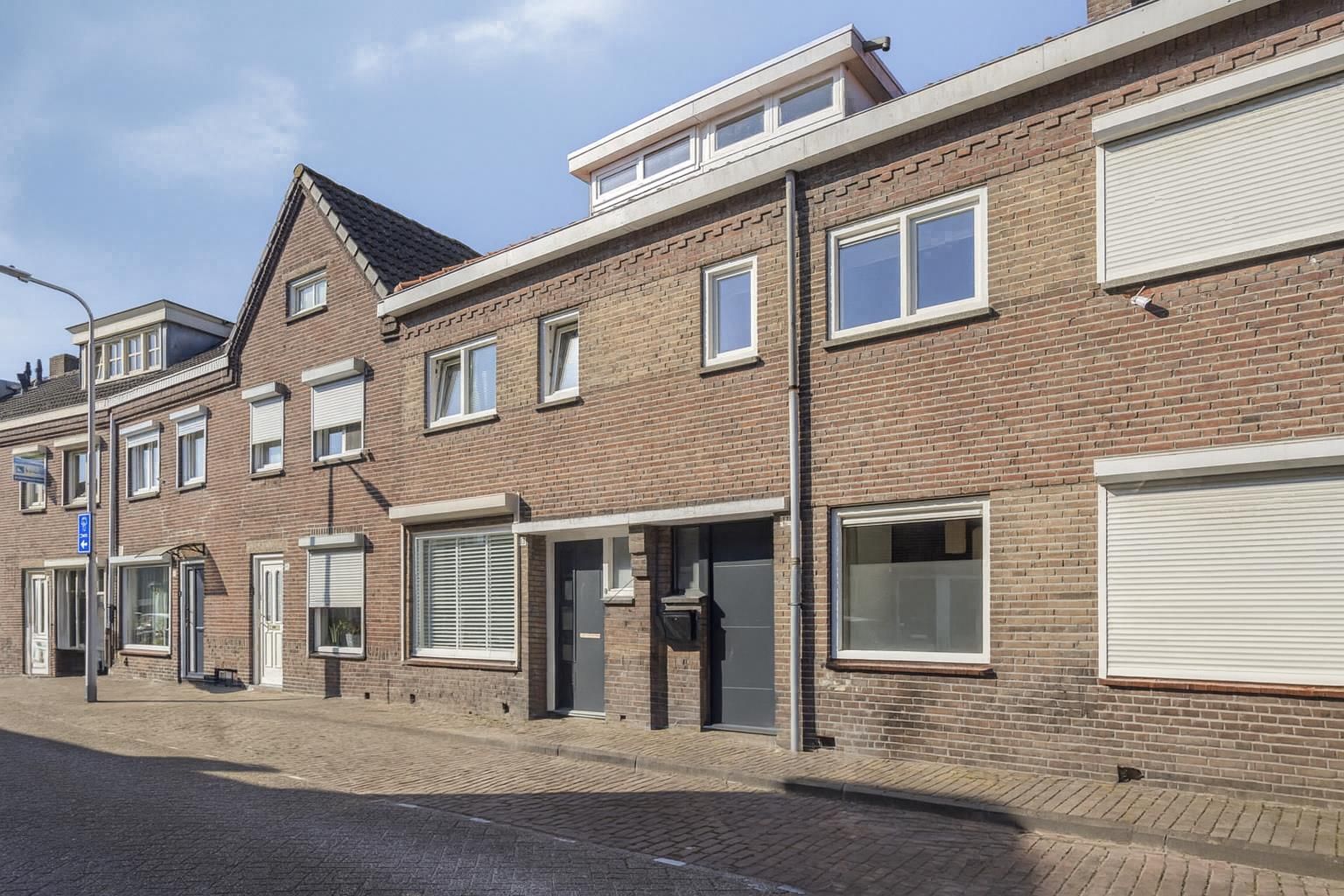 Foto 9 van Van Alkemadestraat 11