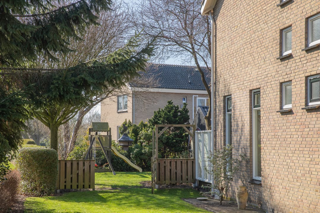 Foto 53 van Lesturgeonstraat 1