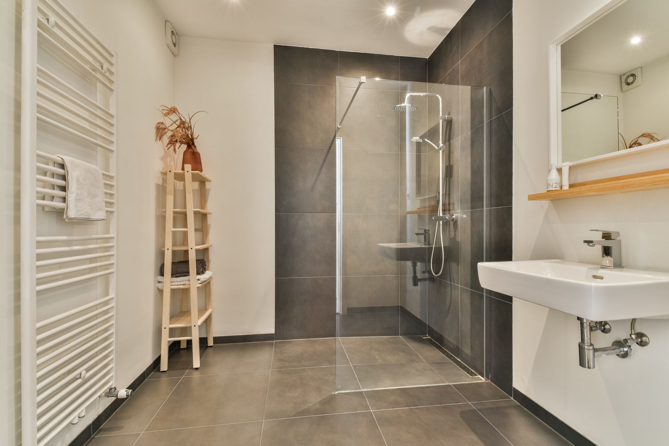 Photo 3 of Nieuwe Binnenweg 286-A01