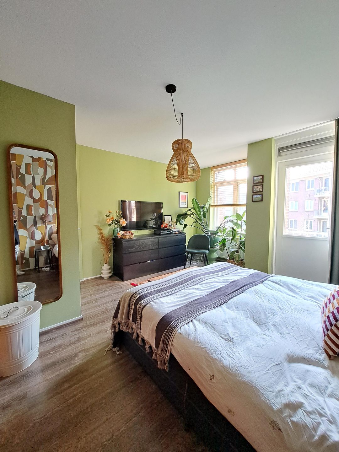 Photo 17 of Spaarndammerdijk 35-B