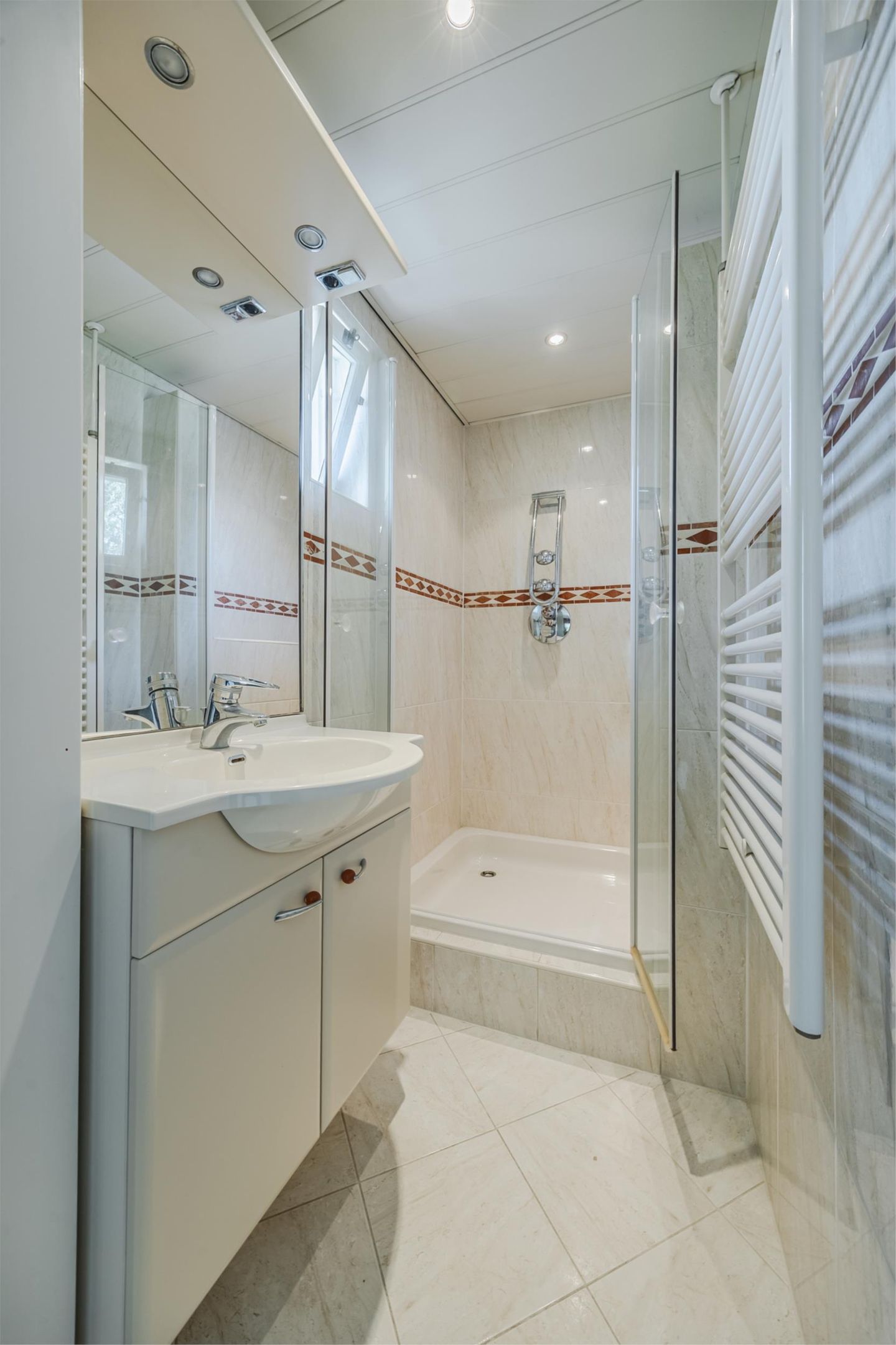 Foto 35 van Groene Kruisweg 12