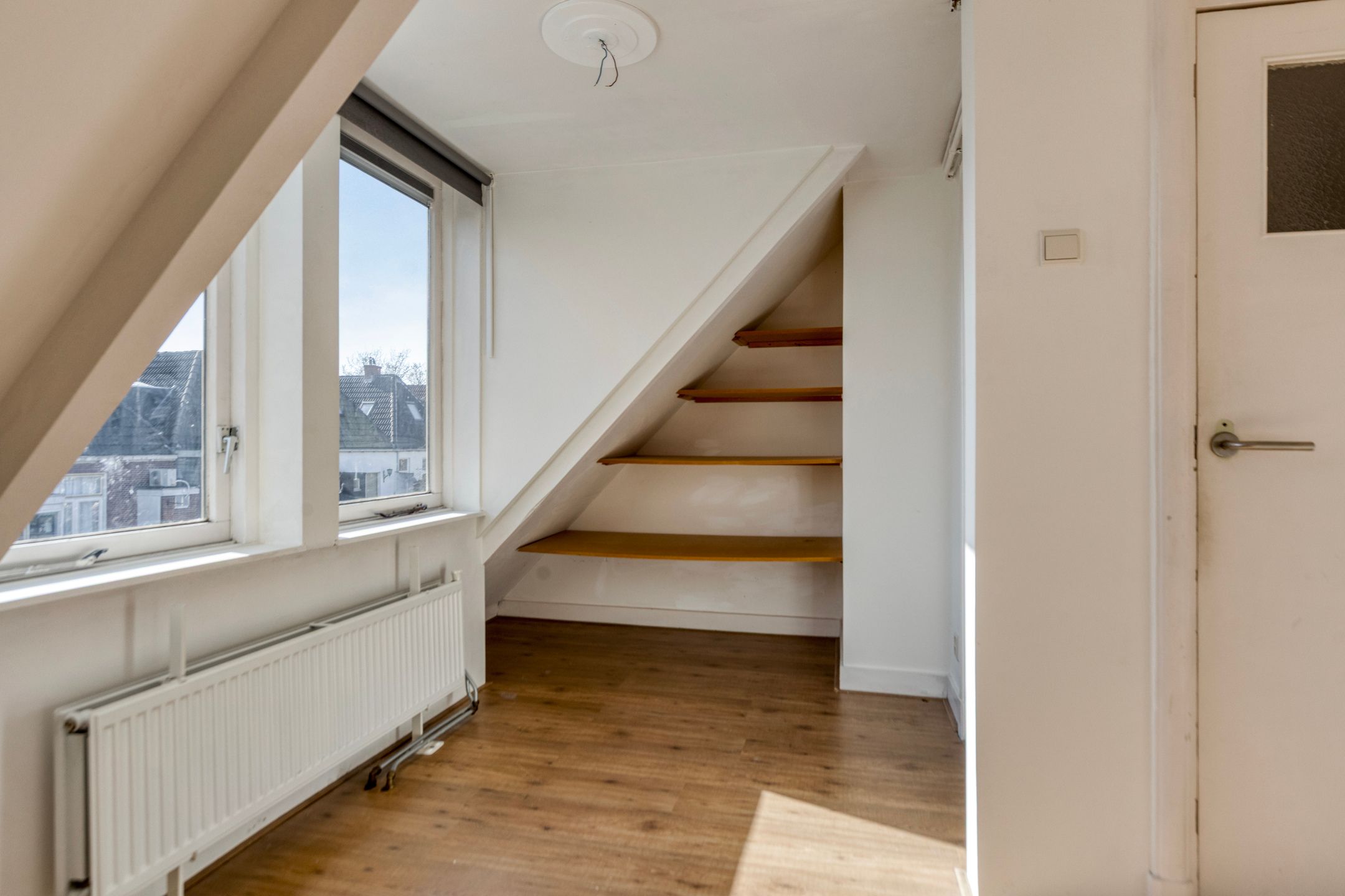 Foto 33 van Louise Henriettestraat 18-A