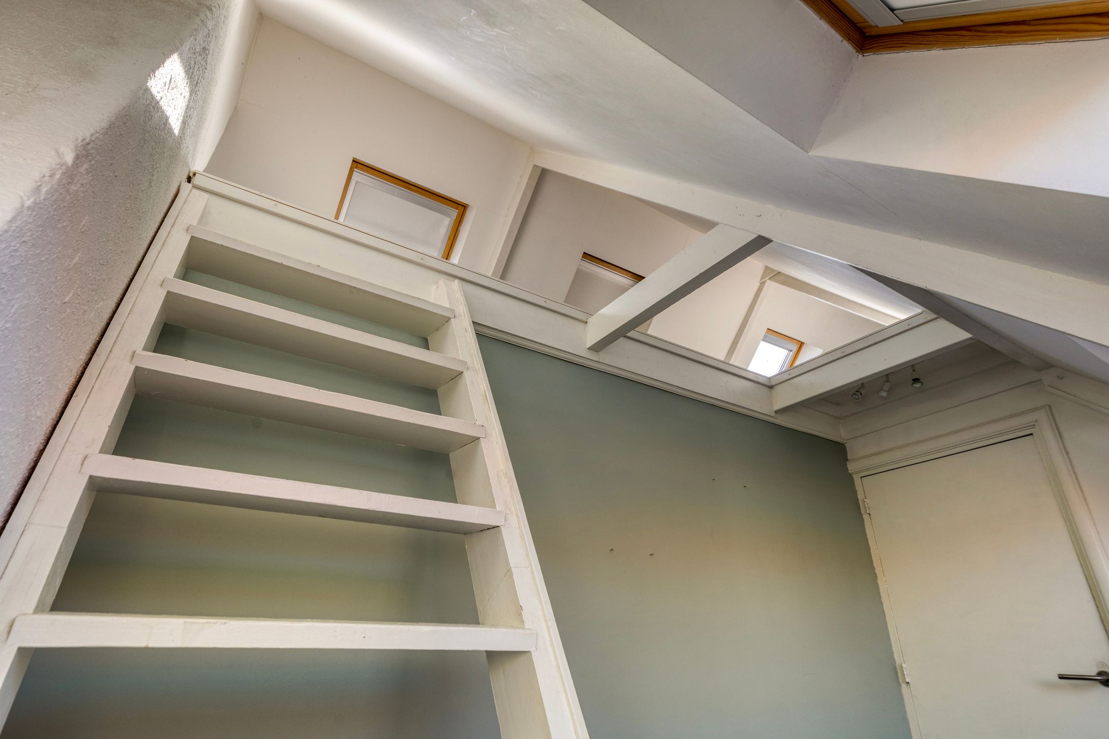 Foto 36 van Louise Henriettestraat 18-A