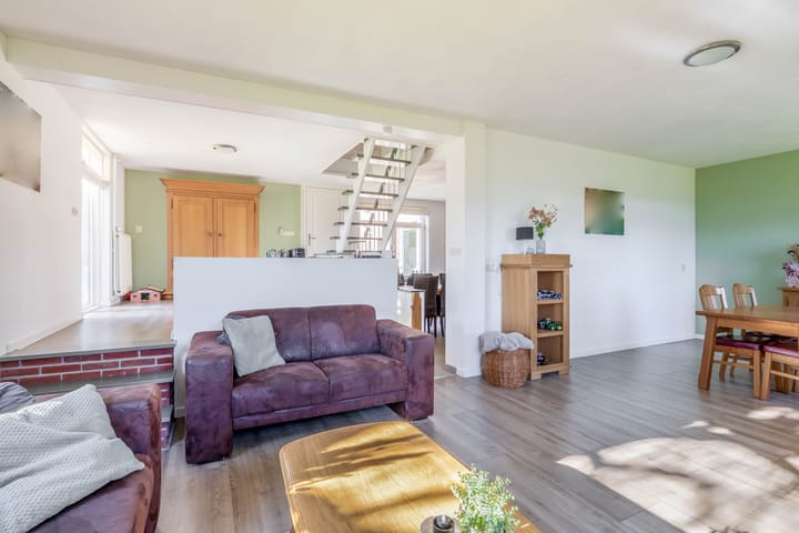 Photo 2 of Leijsingweg 13