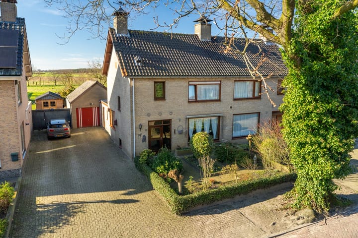 Veenstraat 23 main image