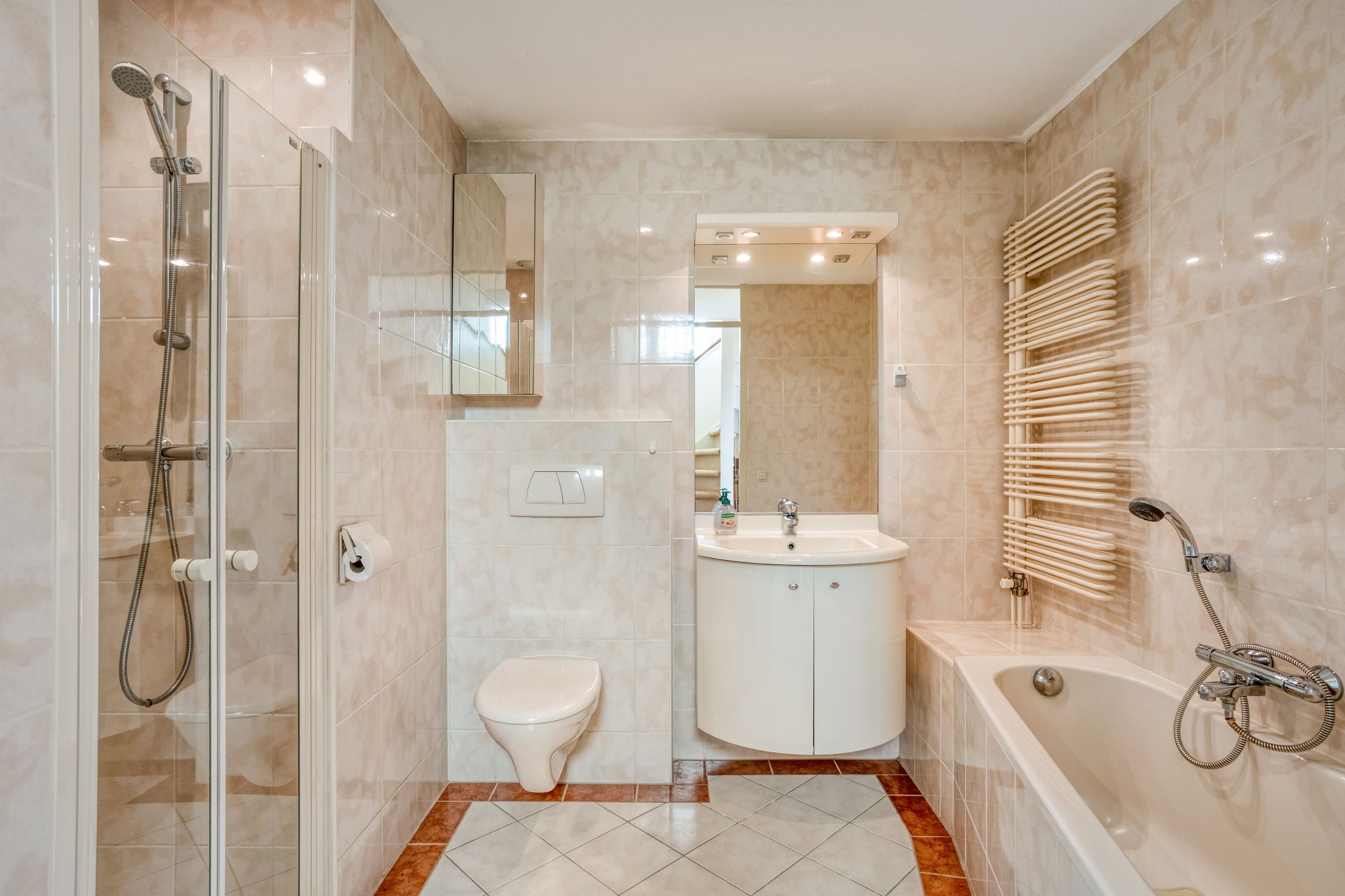 Photo 12 of Fien de la Marstraat 30