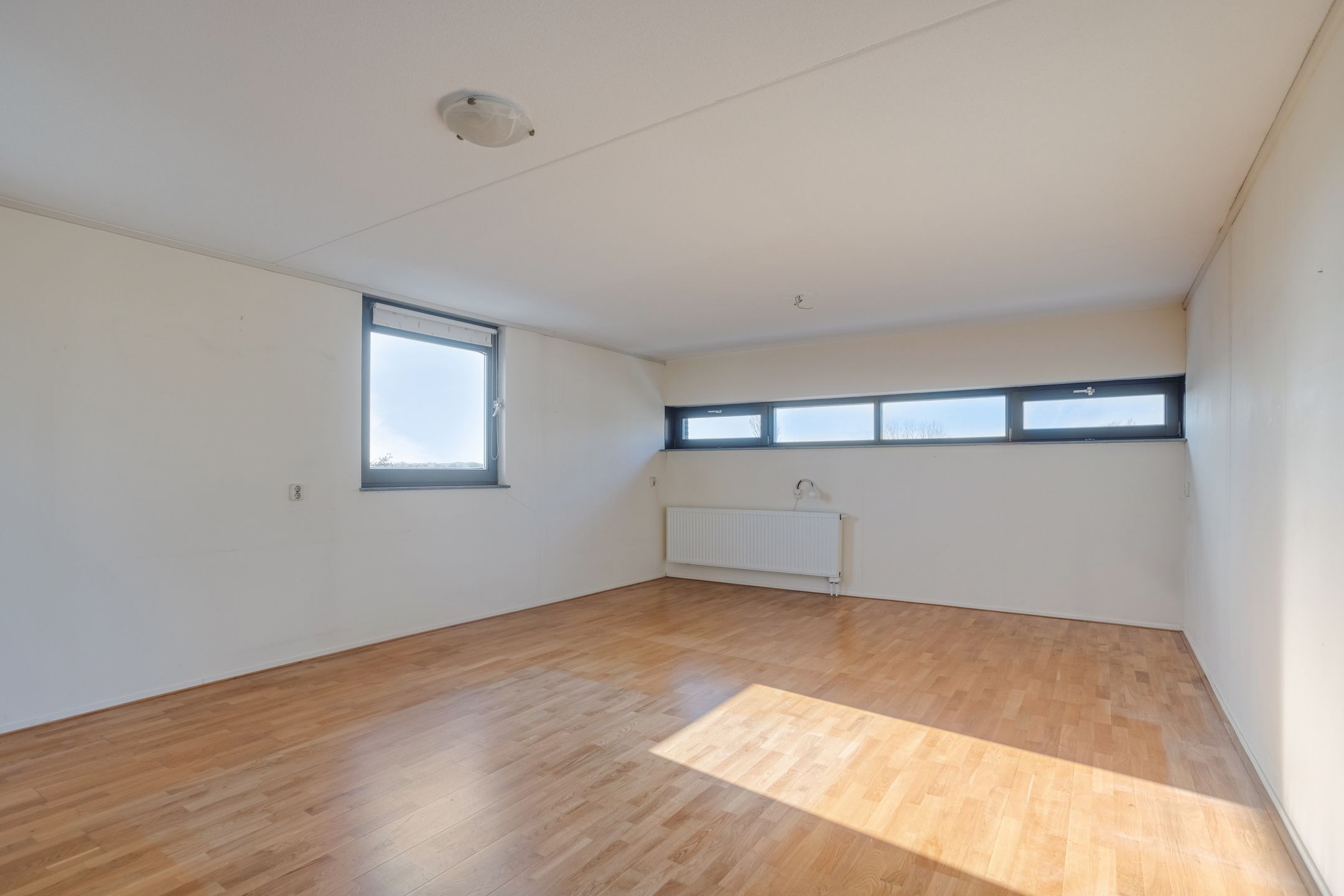 Photo 15 of Fien de la Marstraat 30