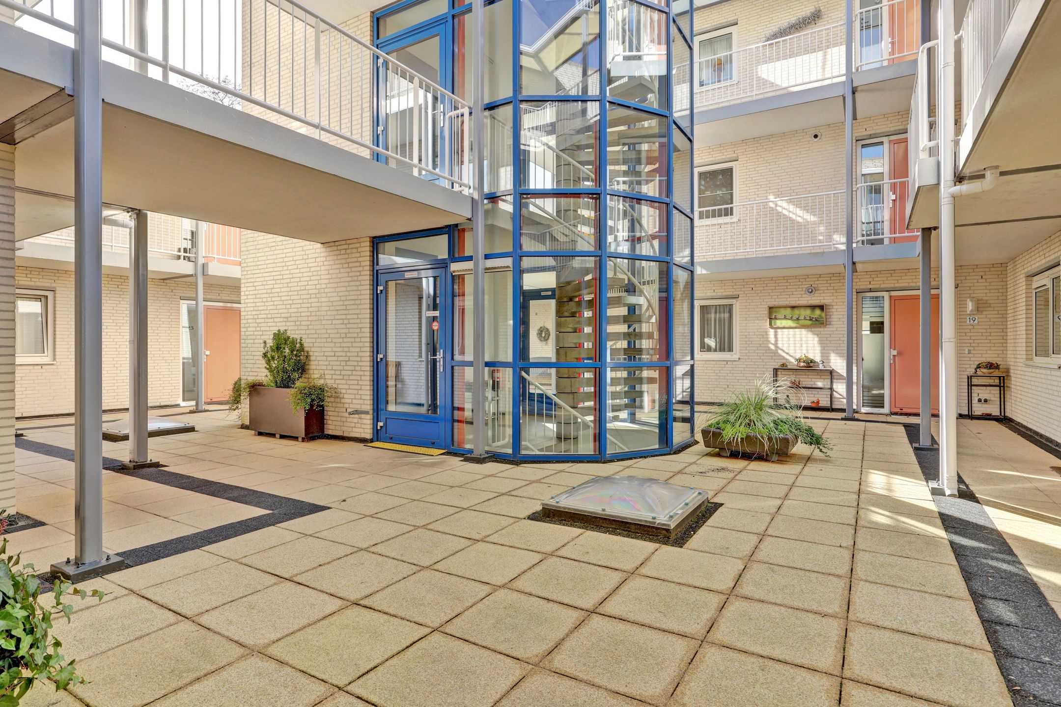 Foto 6 van Oostelijke Randweg 29