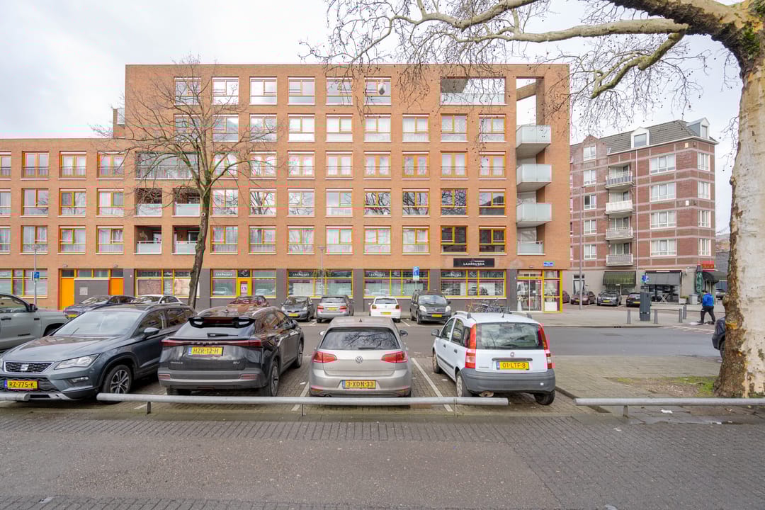 Foto 38 van Bloemfonteinstraat 16-B