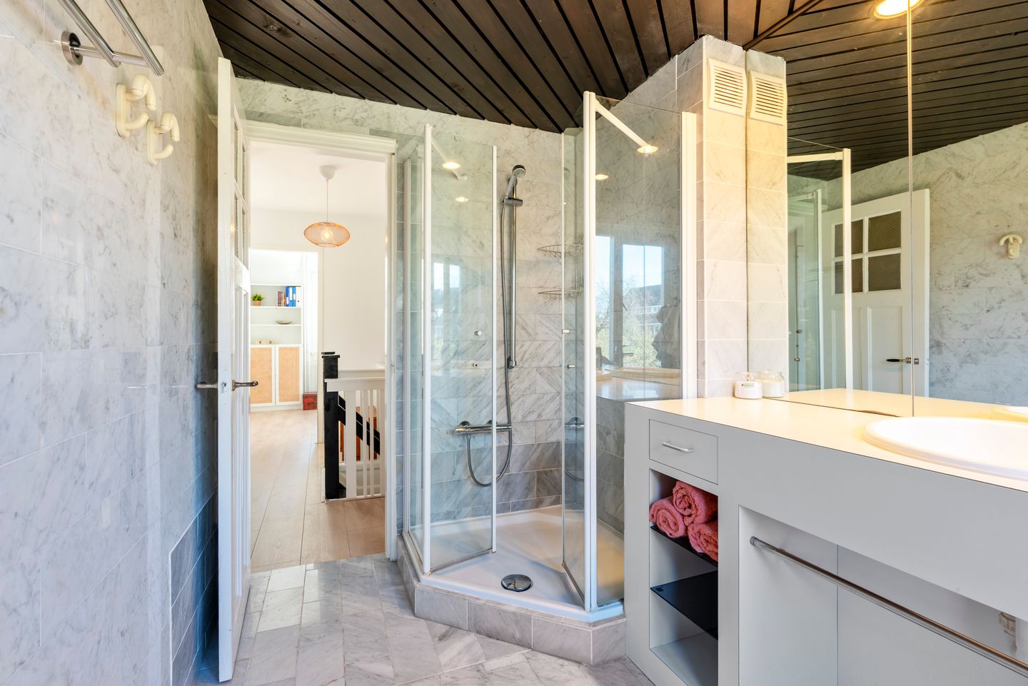 Photo 34 of Julianaplein 7