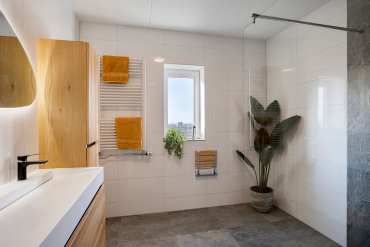 Foto 4 van Bisonstraat 74