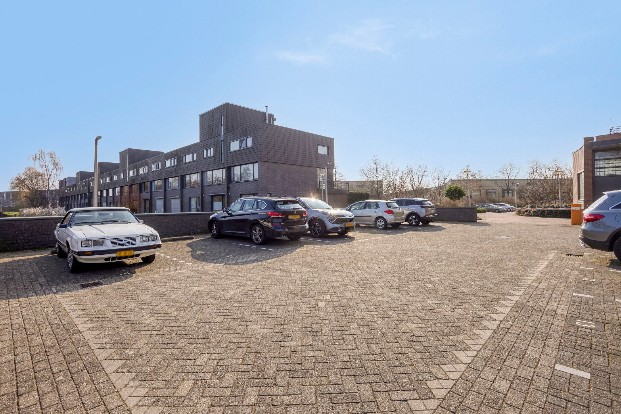 Foto 33 van Bisonstraat 74