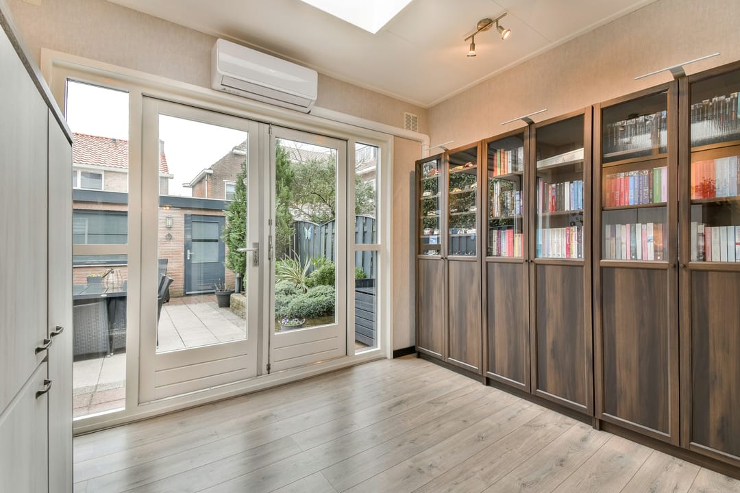 Photo 8 of Jan Vethkade 60