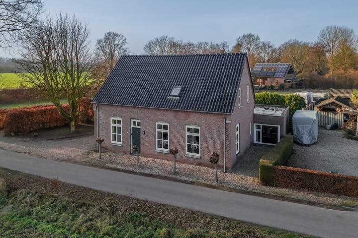 Photo 2 of Weversstraat 17