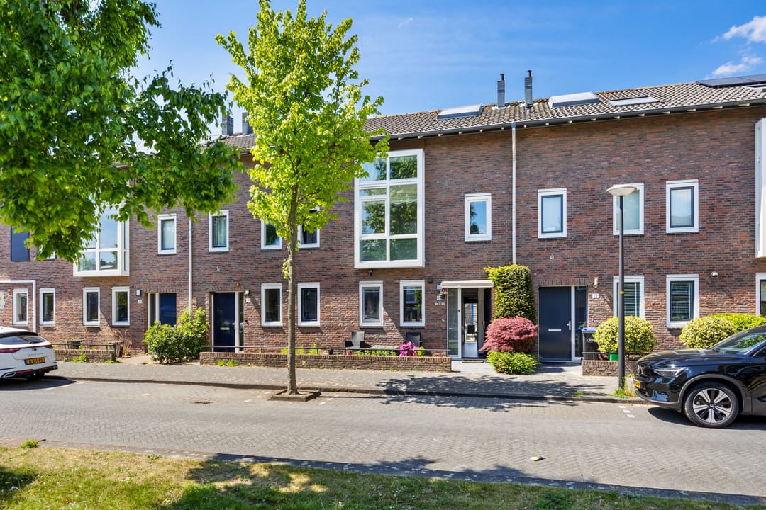 Foto 1 van Ko van Dijkplein 17