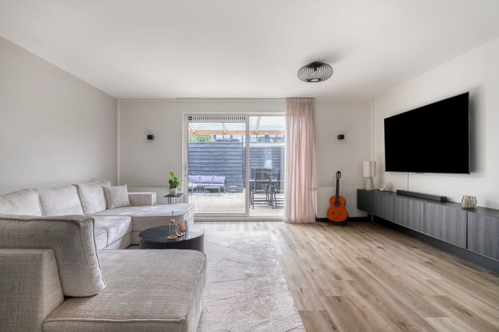 Photo 2 of Steintjeskreek 21