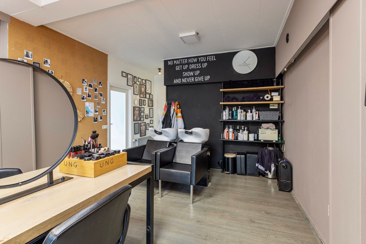 Photo 35 of Korte Omgang 1