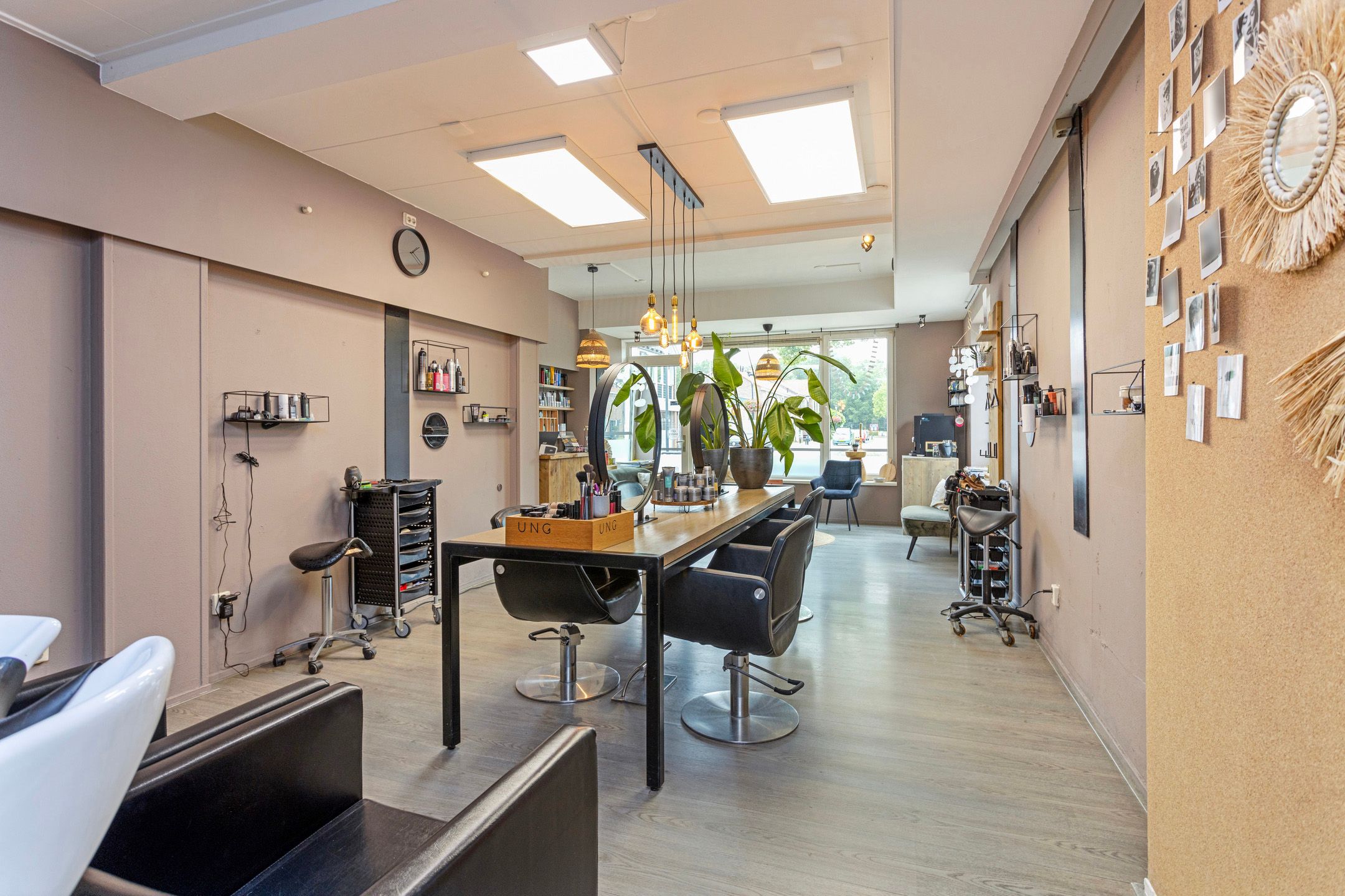 Photo 36 of Korte Omgang 1