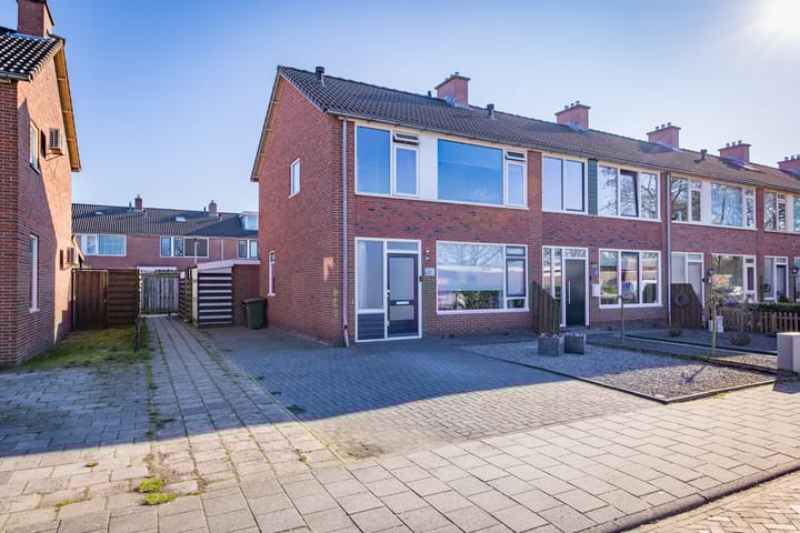 Foto 3 van Meester Neuteboomstraat 26