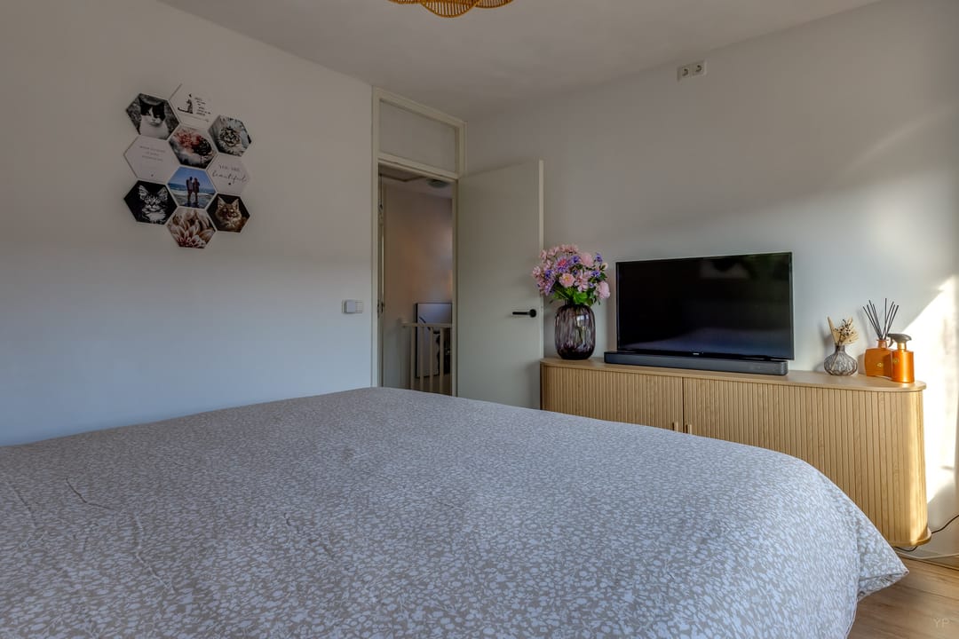 Foto 26 van Meester Neuteboomstraat 26