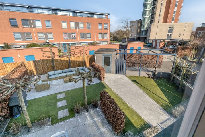 Photo 3 of Hoofdvaart 2