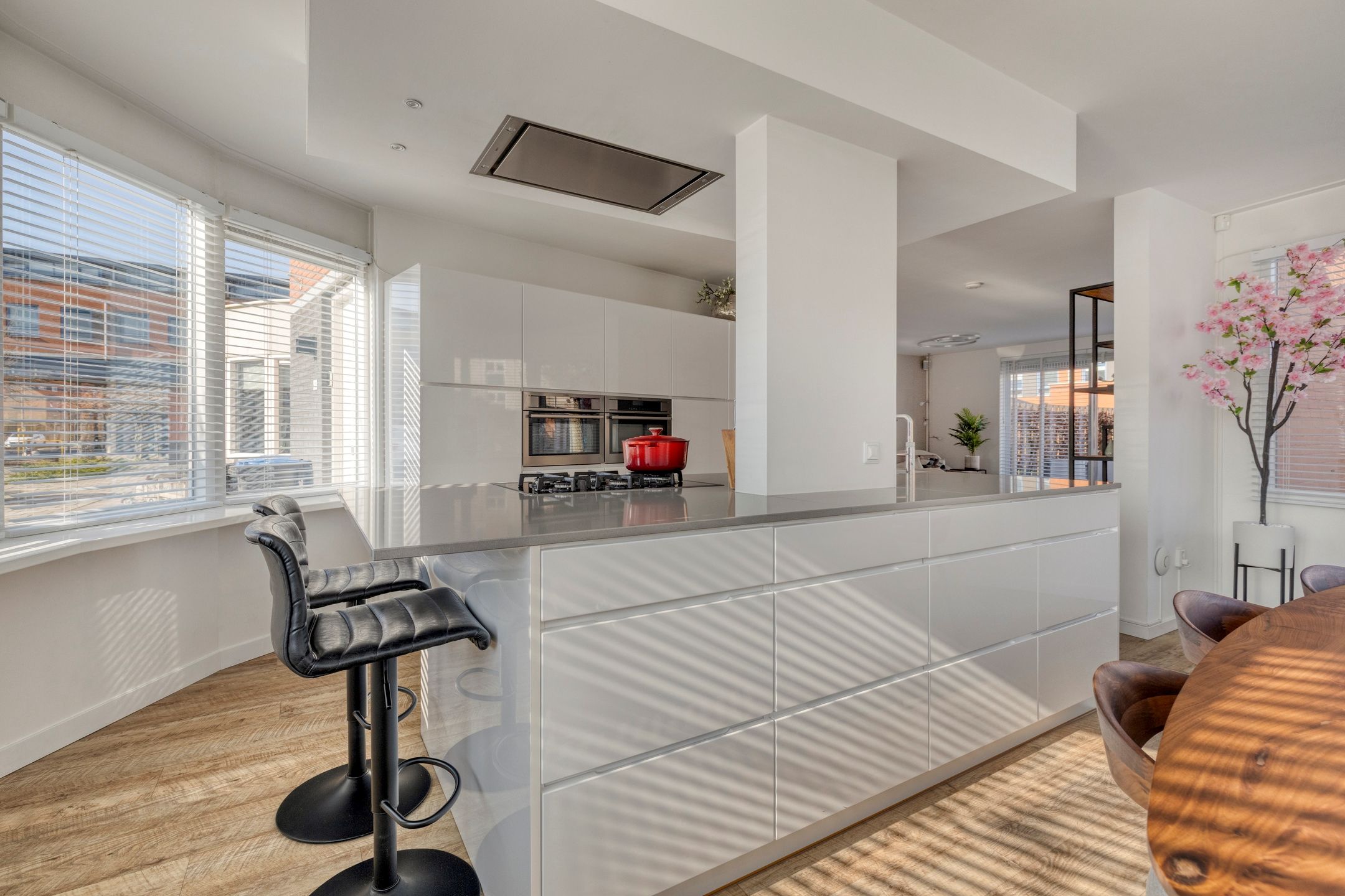 Photo 12 of Hoofdvaart 2