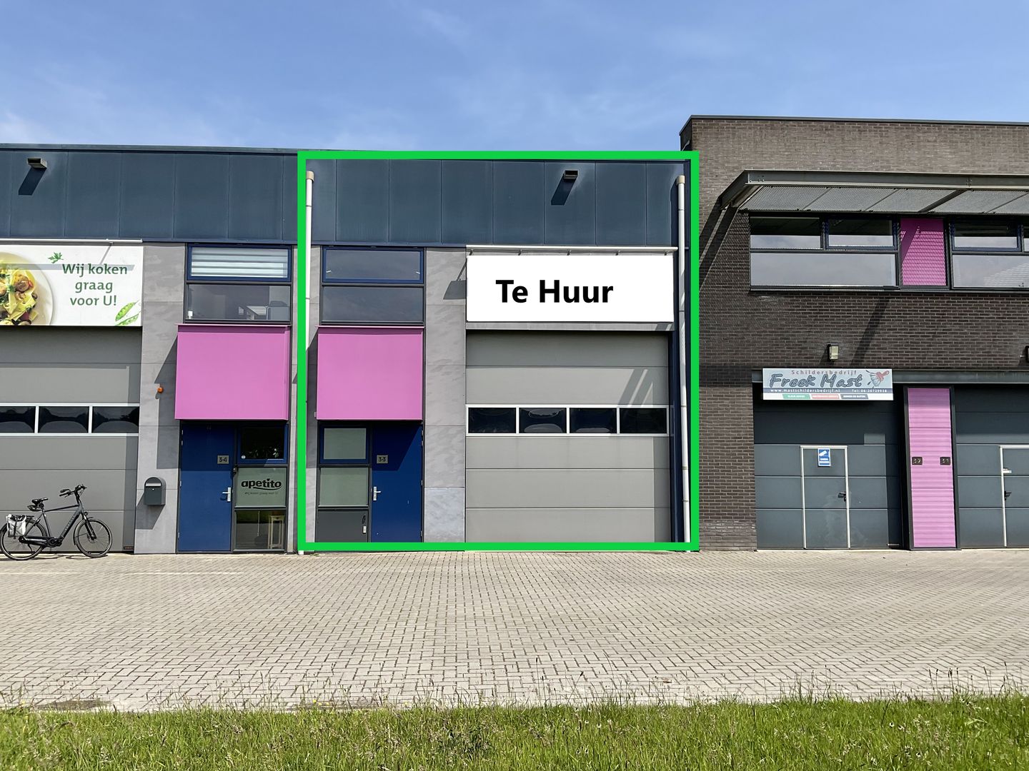 View photo 2 of Richterlaan 3-3